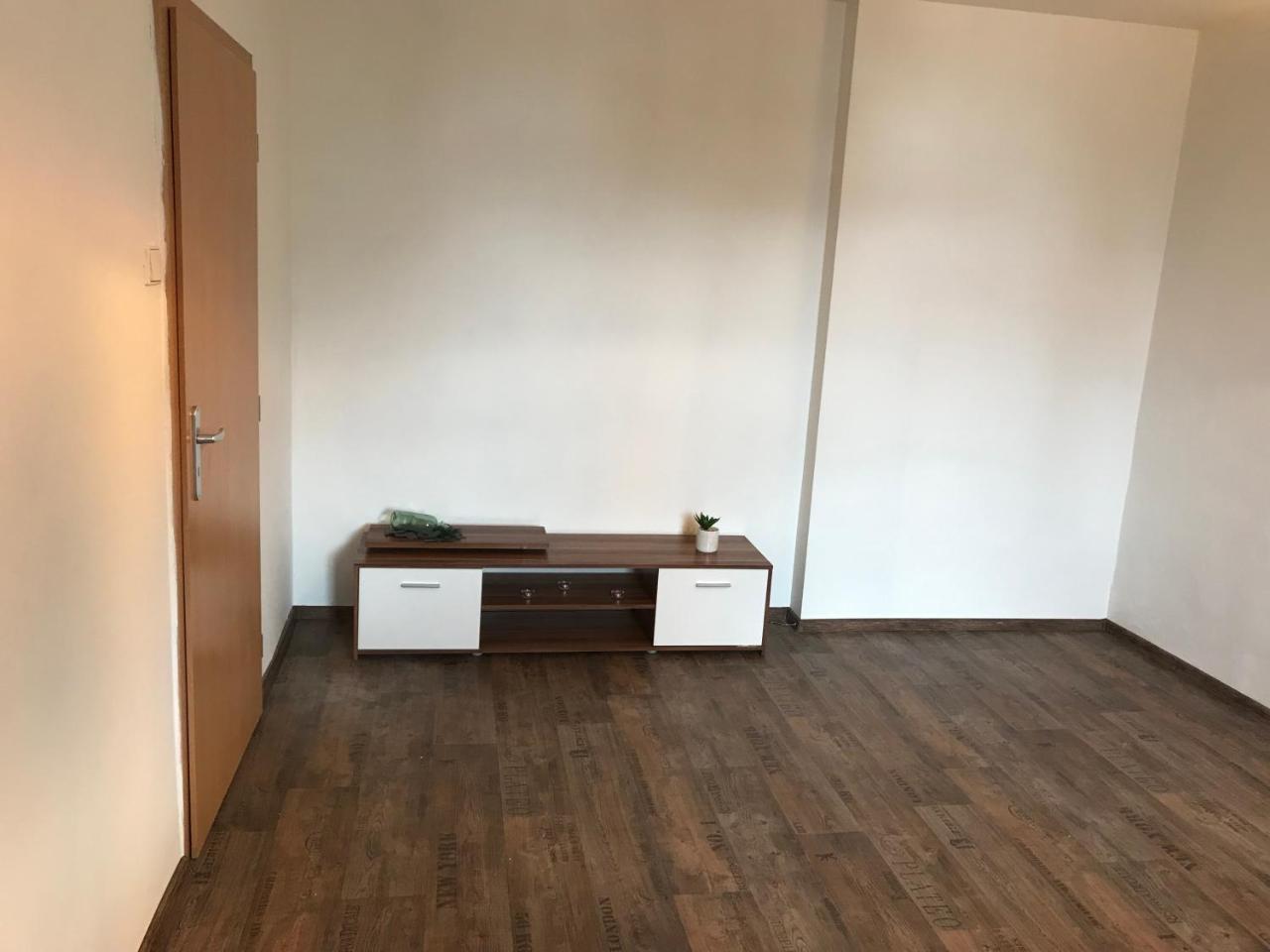 Center-spa-historic Building-nice View Apartment